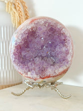 Load image into Gallery viewer, 2.2kg Pink Amethyst Druzy Sphere & Dragonfly Stand