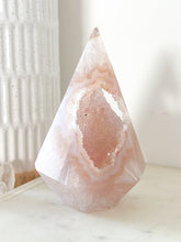 Load image into Gallery viewer, Druzy Agate Diamond Freeform
