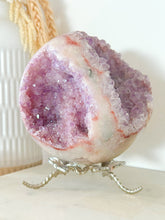 Load image into Gallery viewer, 2.2kg Pink Amethyst Druzy Sphere & Dragonfly Stand