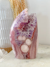 Load image into Gallery viewer, Pink Amethyst Flower Agate Druzy Flame Freeform