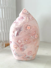 Load image into Gallery viewer, Pastel Pink Amethyst Flower Agate Druzy Flame
