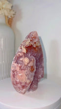 Load and play video in Gallery viewer, Pink Amethyst Flower Agate Druzy Flame
