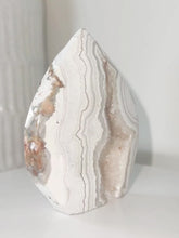 Load and play video in Gallery viewer, Mexican Crazy Lace Agate Druzy Flame
